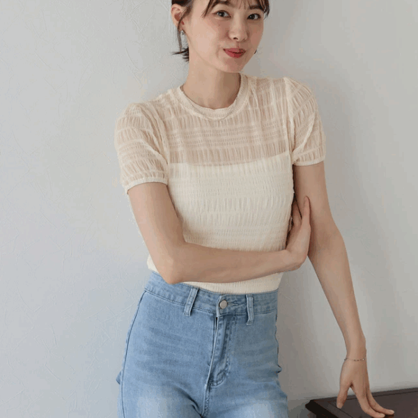 皺褶微透感上衣米白1300 2025新品⍣BLUE EAST皺褶微透感上衣(3色)