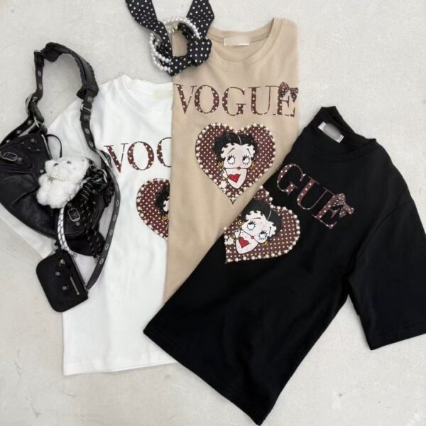 VOGUE甜心貝蒂印花上衣22000 VOGUE甜心貝蒂印花上衣(3色)